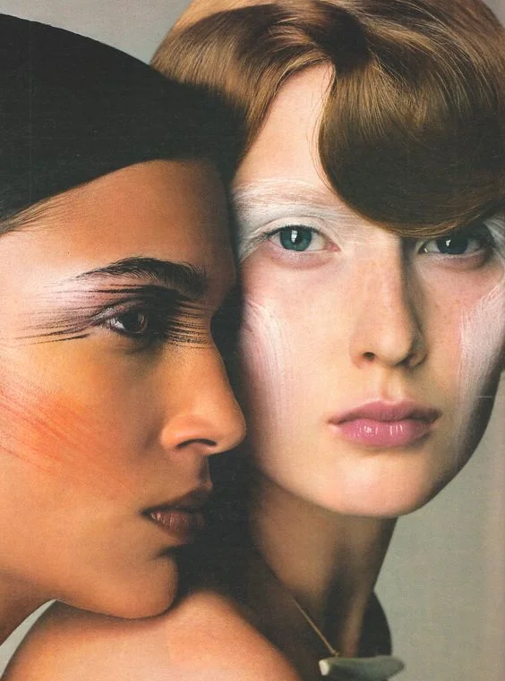 Founded in 2013, Land of Women’s philosophy focuses on attention to detail - totally crucial when creating the ultimate balm . Absolute Rose Balm was designed to be used as a face & body moisturizer, highlighter or even an eyebrow grooming balm . Filled with Vitamin C & E that visibly improves skin texture & tone, and leaves you, obviously … smelling like roses. Does This : Restores, hydrates & repairs skin Is This : Absolute Rose Balm by Land of Women Get This : HERE Price : $58 Image: Vogue