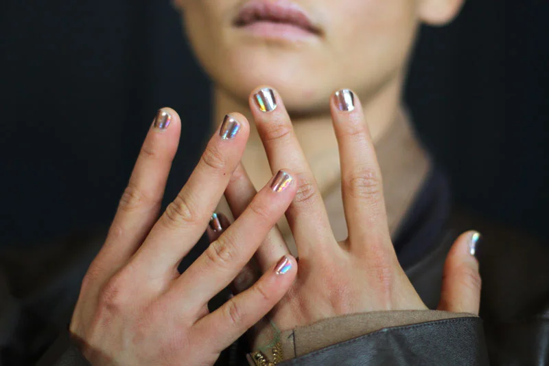 This year Hood By Air is into all things iridescent, including fingertips.
#Backstage
Nails by Minx
Image: Rachel Scroggins for Cult of Pretty ( The Greyest Ghost )