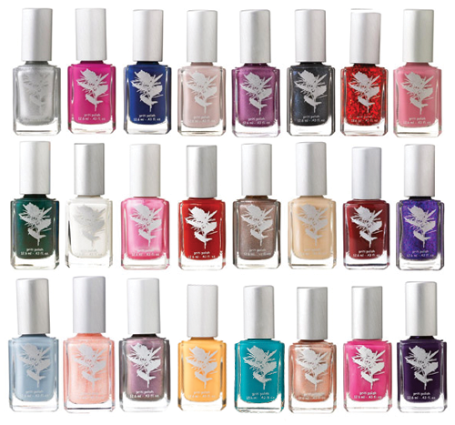 Homeslices, if you’re looking to upgrade your nail polish wardrobe , now’s the time.
Refinery29 has a 50% off reserve deal with Priti , plus an exclusive color kit. Spend $25 -> get $50, spend $50 -> get $100 in their online store here.
Also, if you’ve been freaking about how dangerous nail polish is, throw your old stuff out and replace with these safe ones . Priti nail polishes have no Formaldehyde, Dibutyl Phathalate (DBP), Toluene or Camphor and they’re Cruelty Free and 100% Vegan.