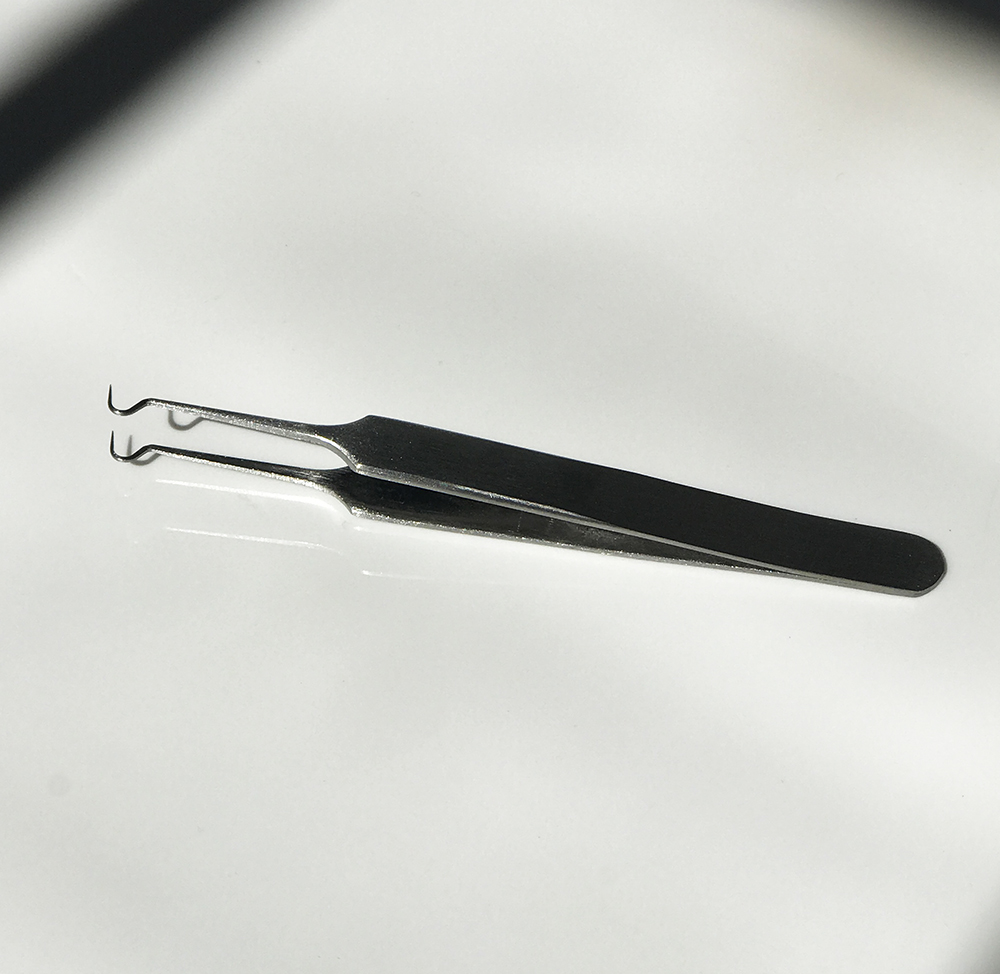 tweezers full.jpg