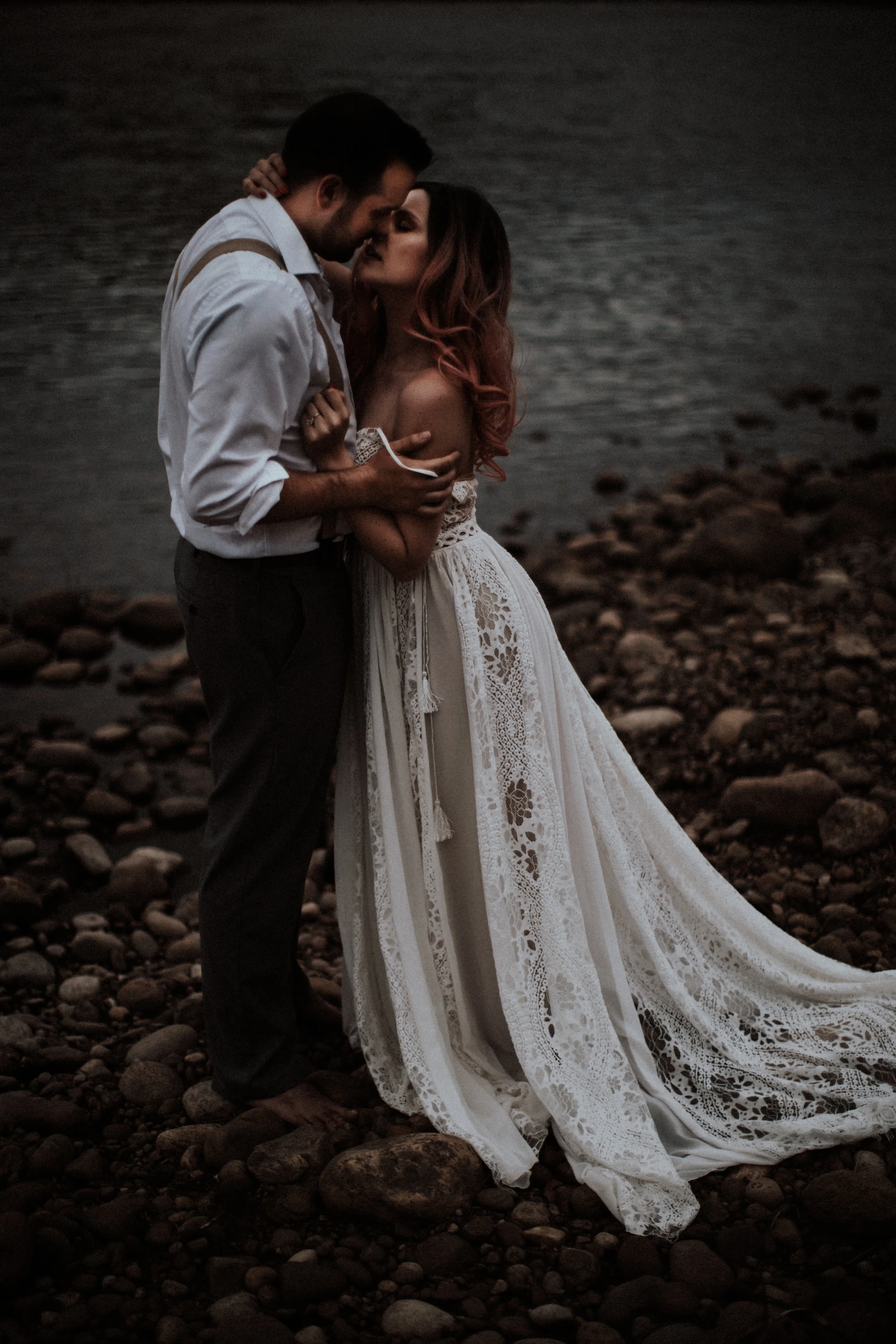 lovelybonesstudio_styledelopement.jpg