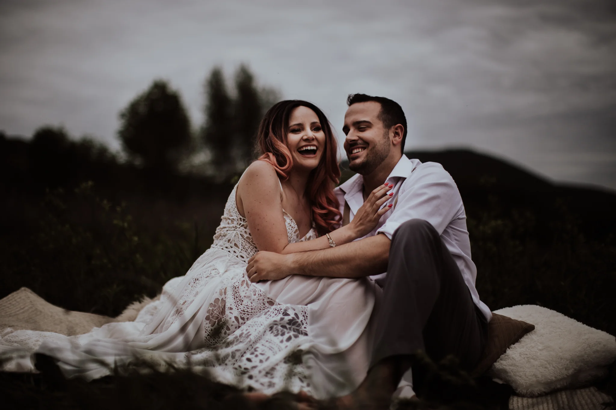 lovelybonesstudio_bridalphotography-31.jpg