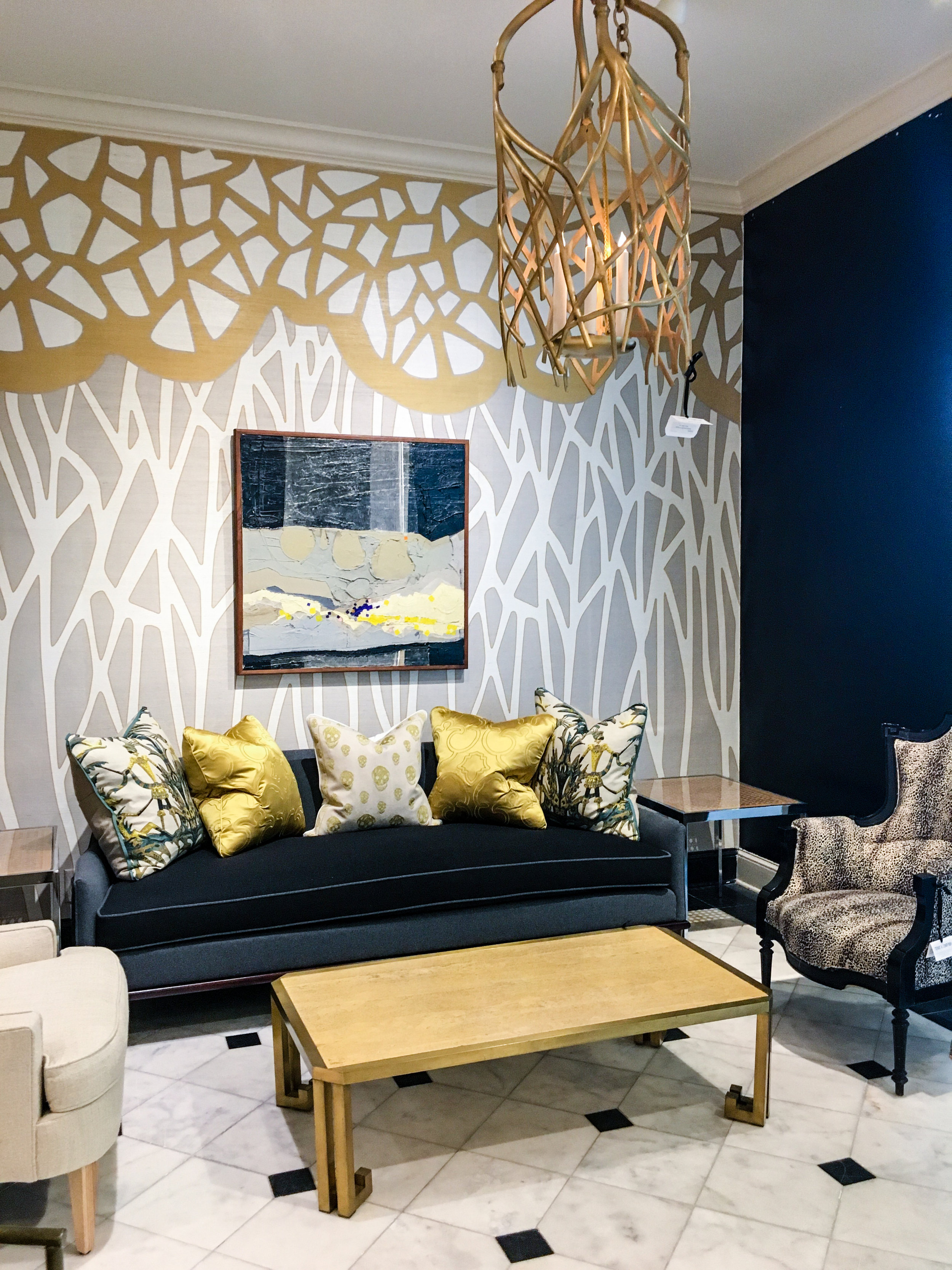 Aux Abris Front Entrance.jpg