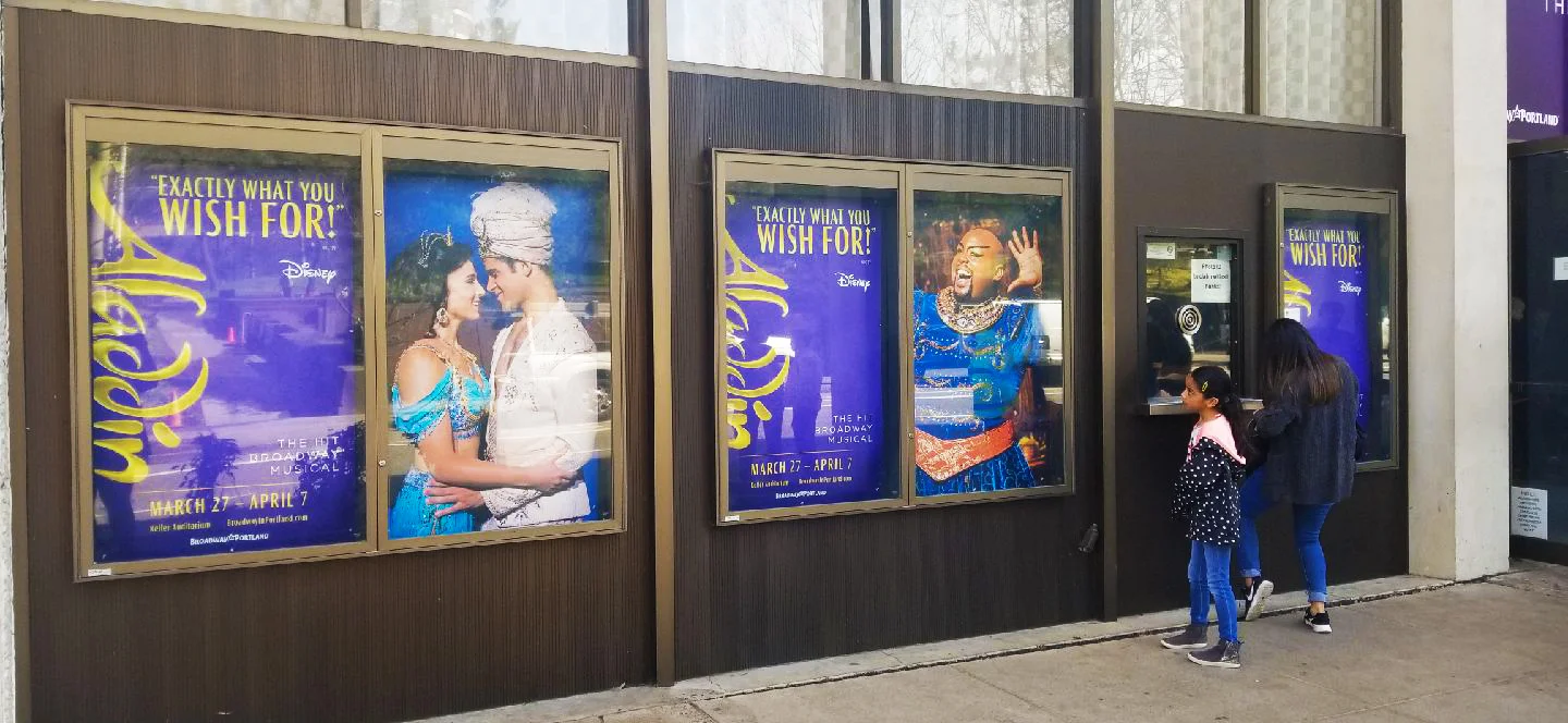 ALADDIN Widnows.JPG