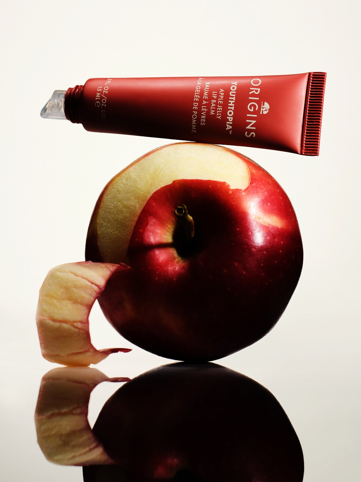FA26_LipBalm_Hero_Texture_Ing_GL_124.jpg