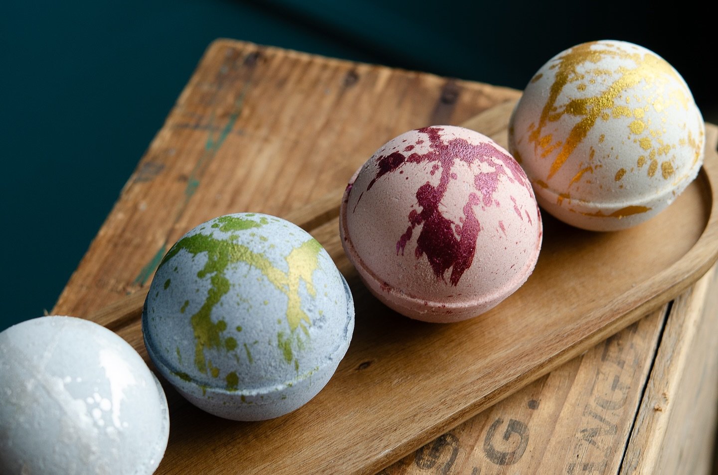 Earlier this year, we revamped the bath bombs, making them a bit more luxurious.

Each one has a subtle blend of essential oils, soothing salt, and the kind of bubbles you want to invite to your bath bomb party.

(Have you checked out the stellar coz
