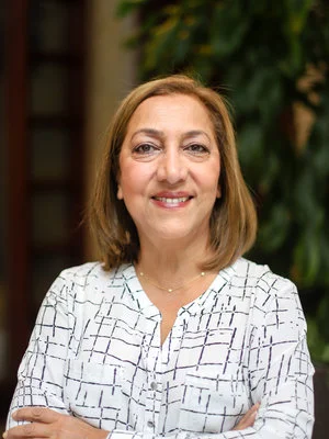 Sammie Bassir Accountant, CGA Sammie Bassir is a Certified General Accountant (CGA) and certified professional (CPA). Sammie has a BA in Economics from University of Tehran, certified by University of Toronto. She’s worked with Siren Communications since February 2018 and brings years of accounting experience to the team.