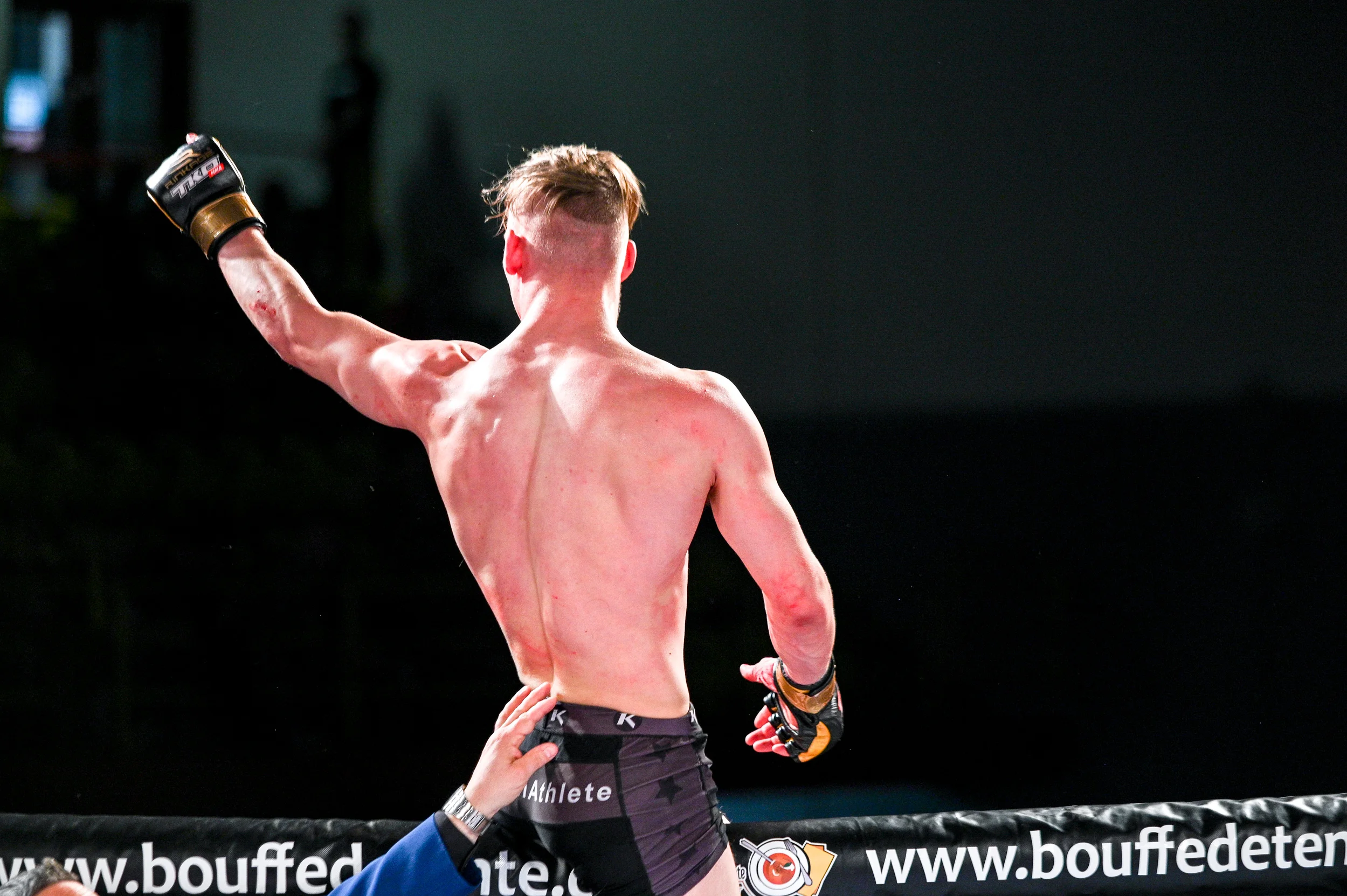tko47-12.jpg