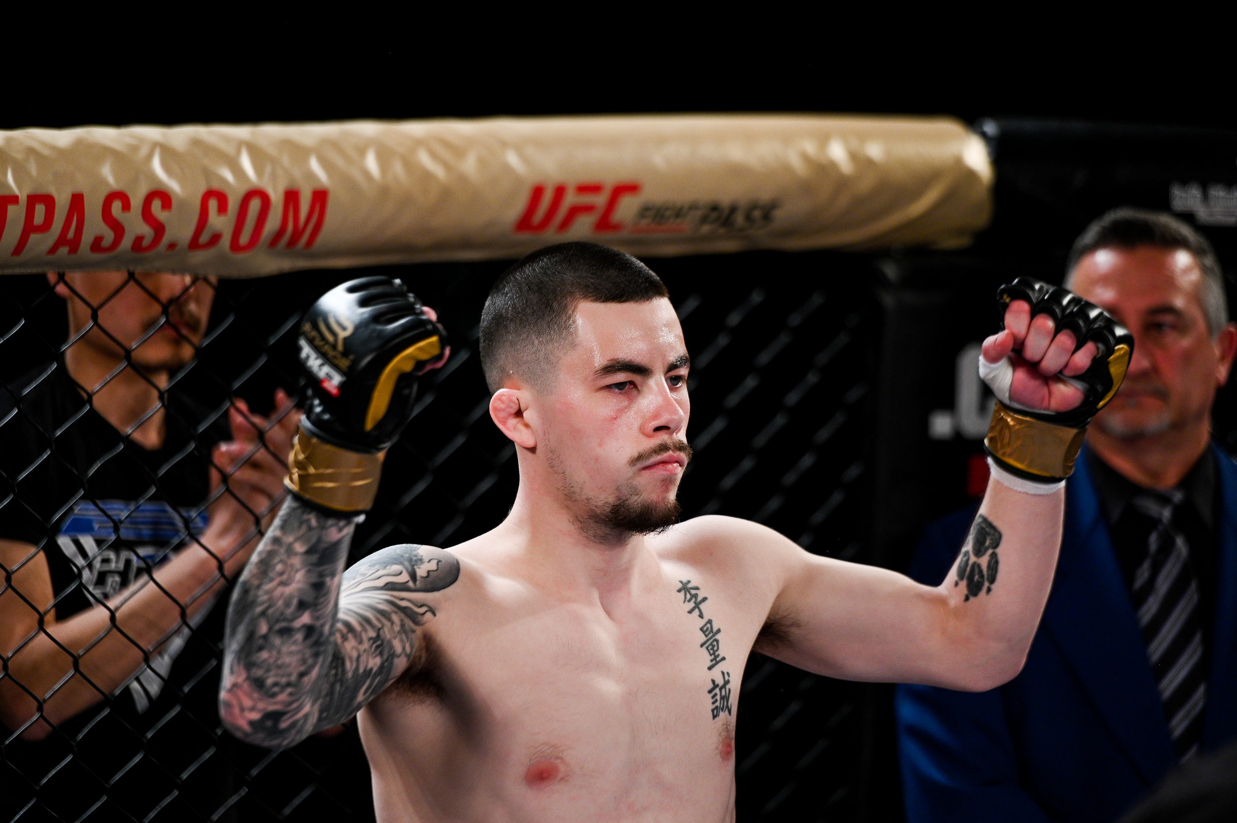 tko47-14.jpg