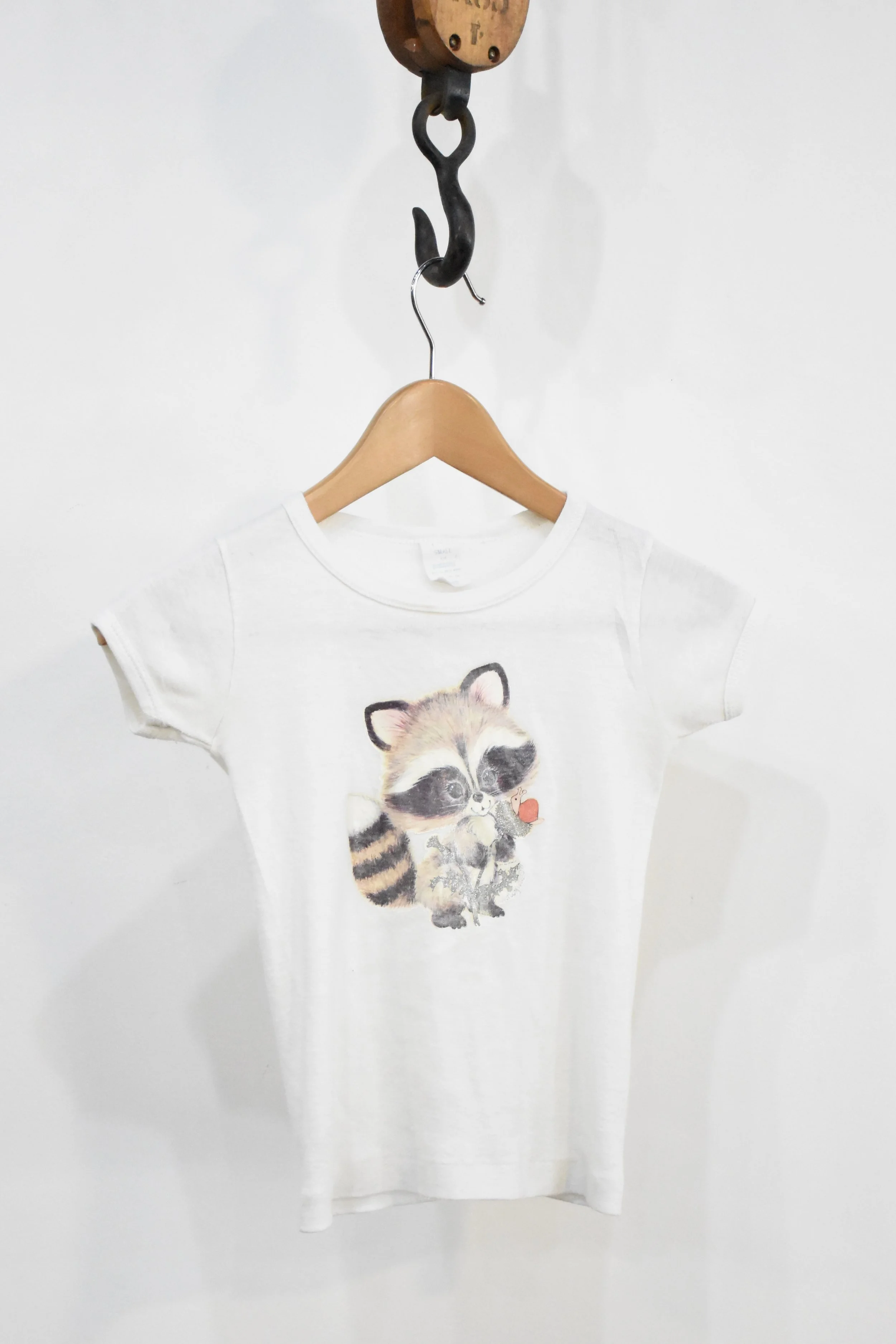 Raccoon Flower Snail Tee