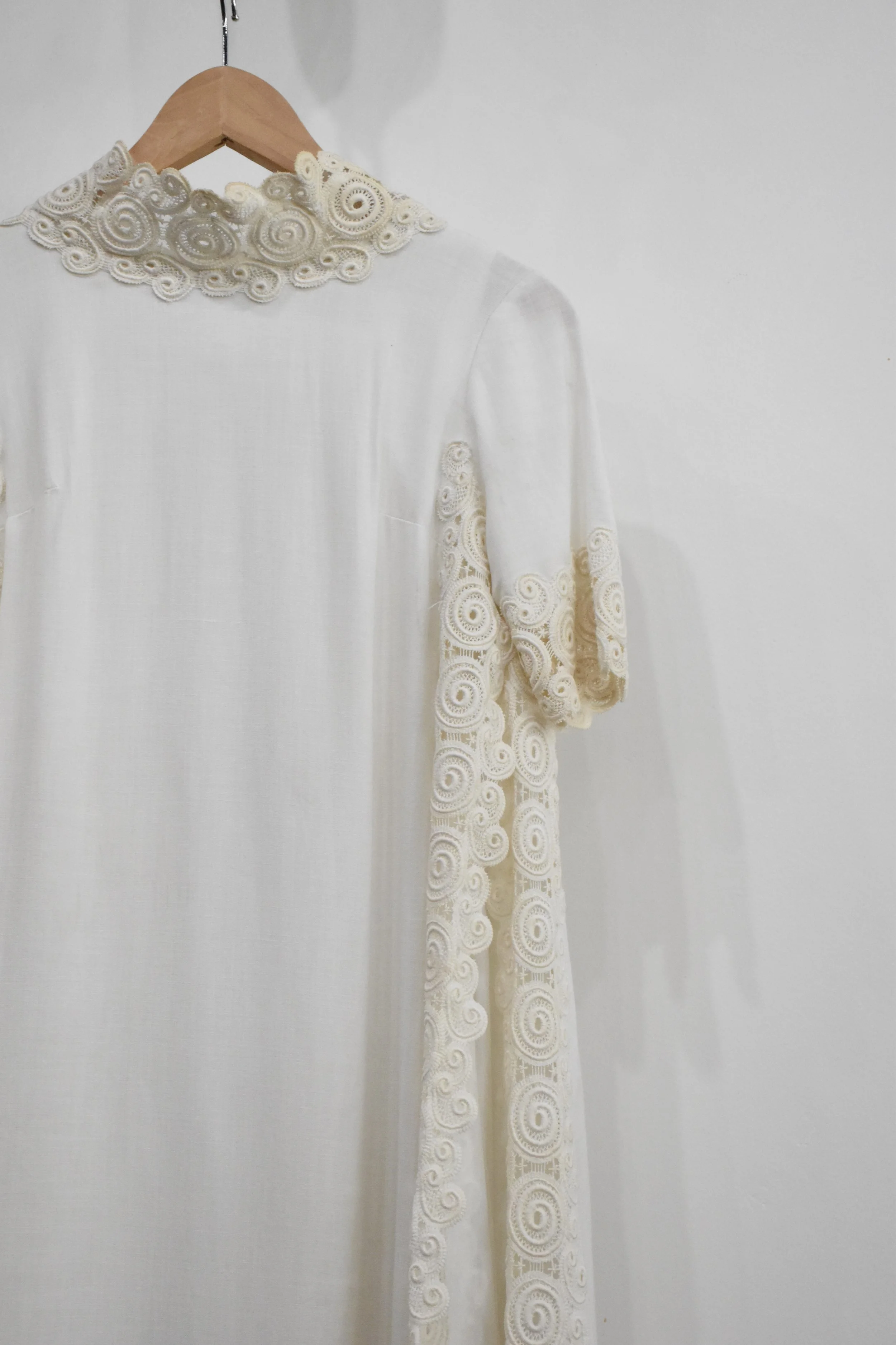 v neck long sleeve dress Long Sleeve Lace V Neck Boho Wedding Dress I Love that Boho