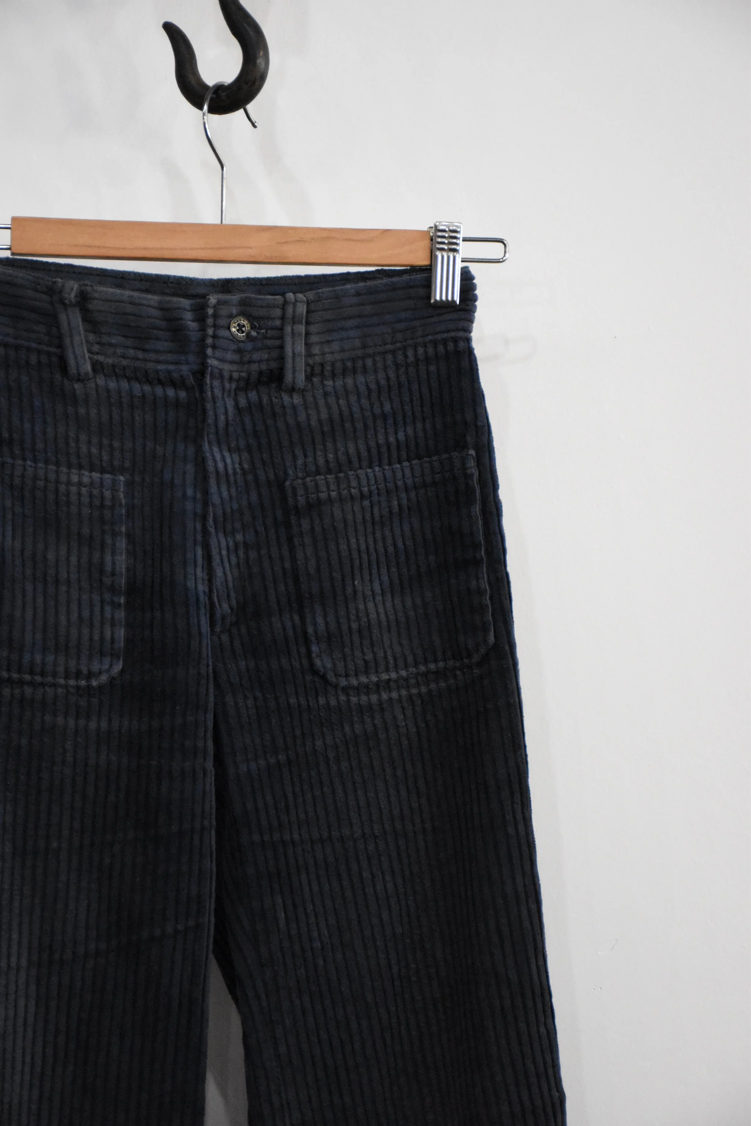 Roelants Corduroy Pants