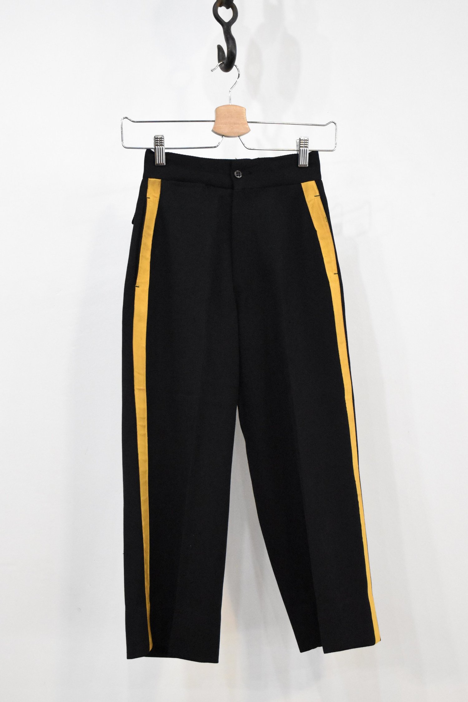 SHOP — Captain's Helm