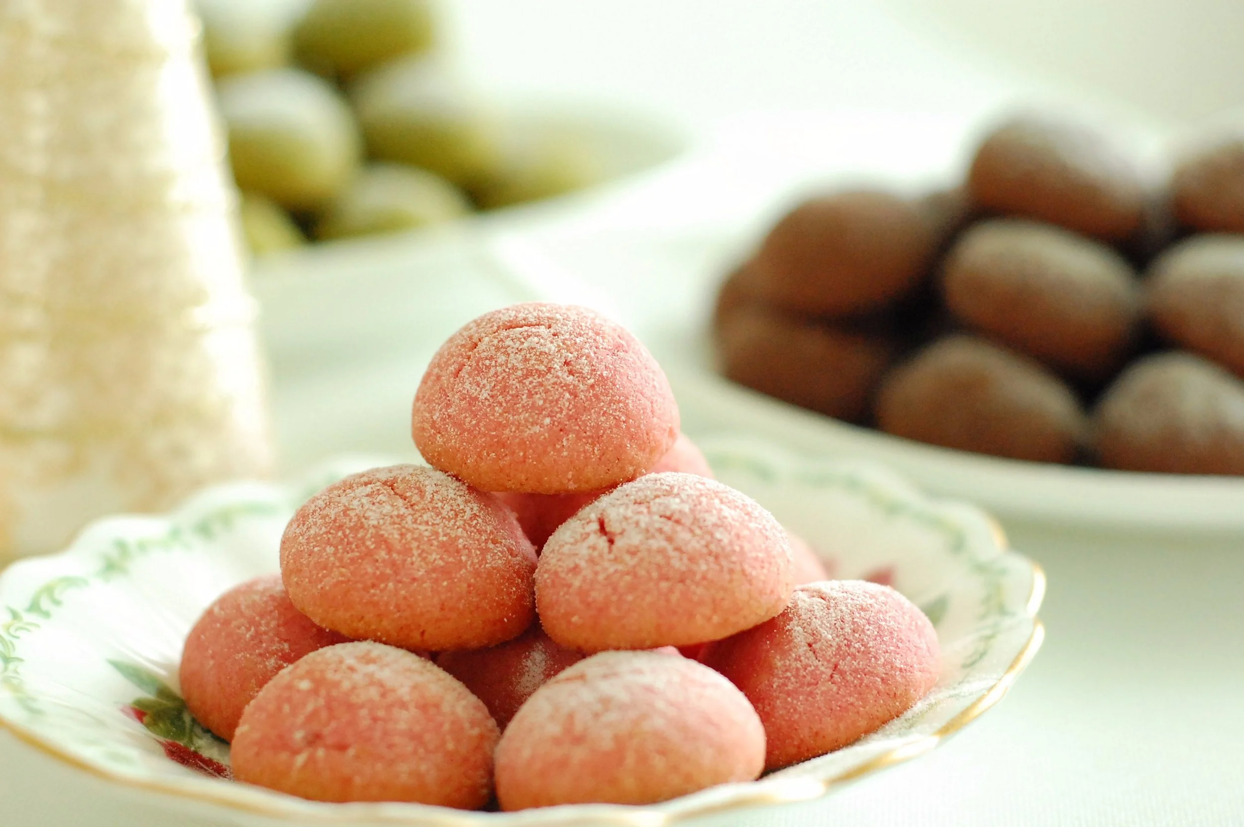 coconut beet pops.jpg