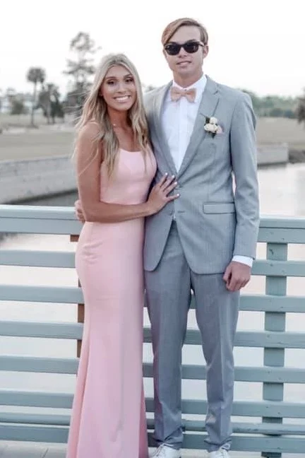 prom3.jpg