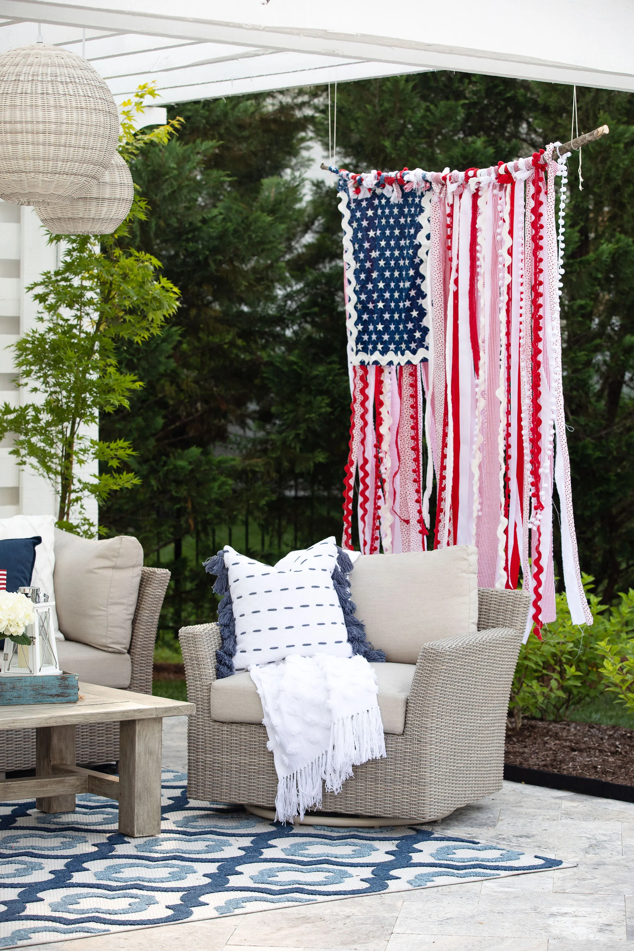 How to Make a Whimsical American Rag Flag