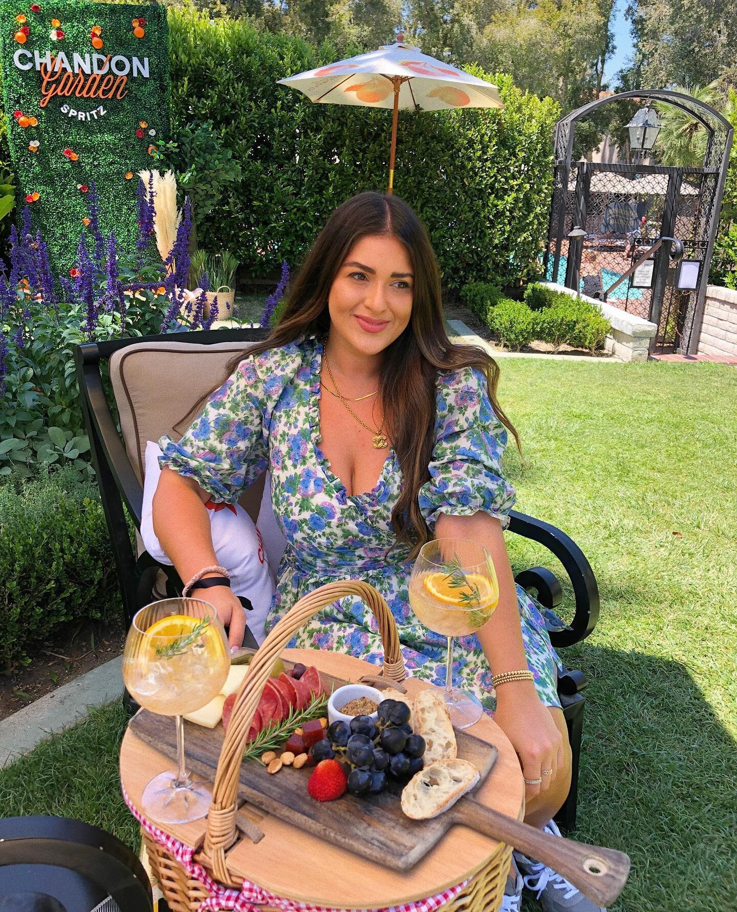 Yesterday&rsquo;s garden party with @chandonusa at the @ranchobernardoinn was so dreamy 🍊🥂🌸
thank you for having us!
#chandongardenspritz