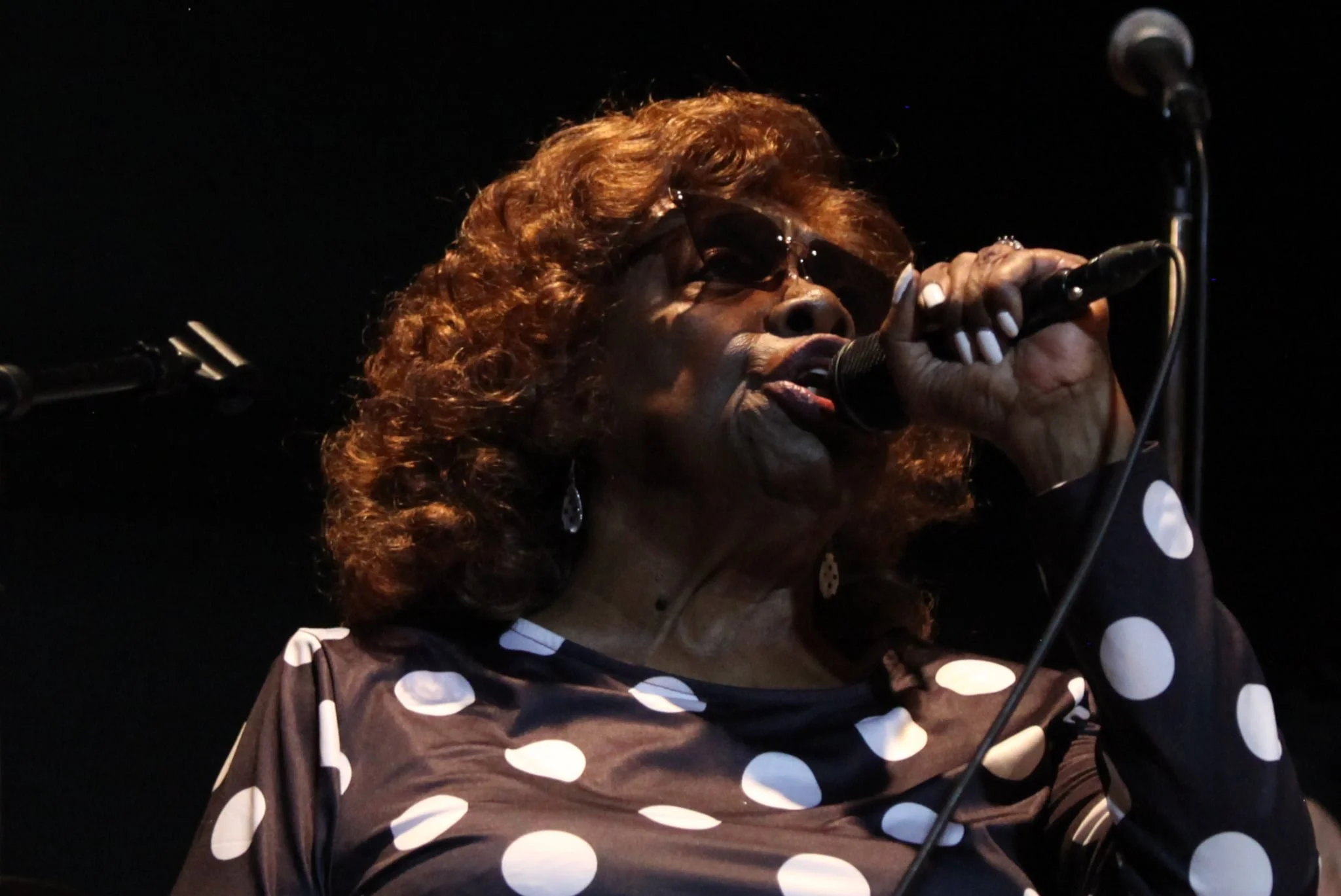 Toni Lynn Washington