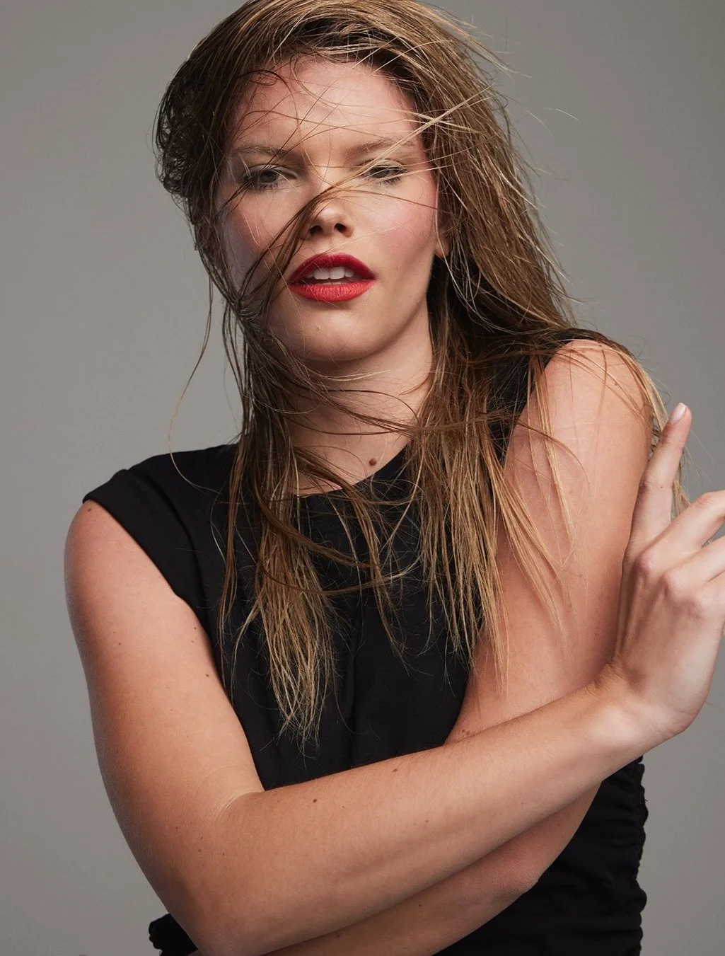 Shot_14_MollyConstable_flat.jpg
