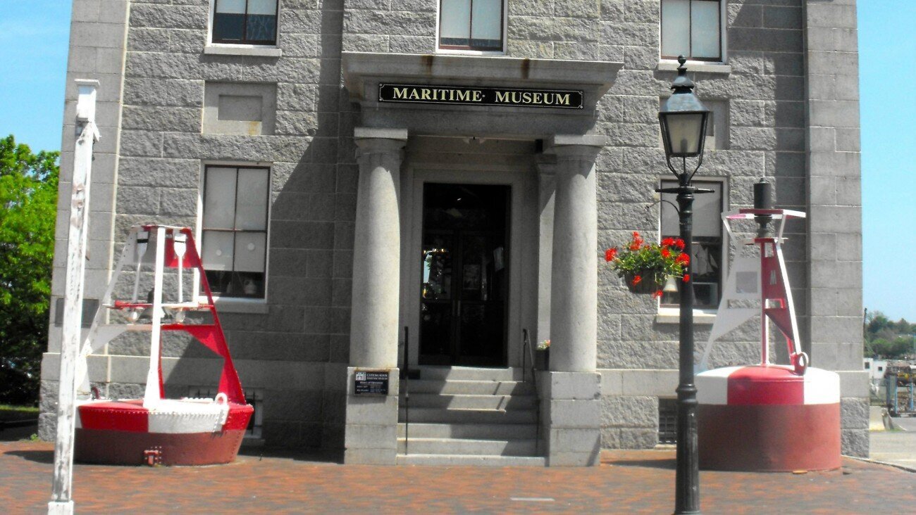Custom House Maritime Museum