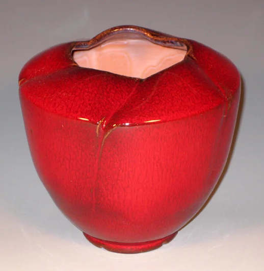 2009 Kamakura-Red Peony Vase in Jingdezhen Ceramic Museum
