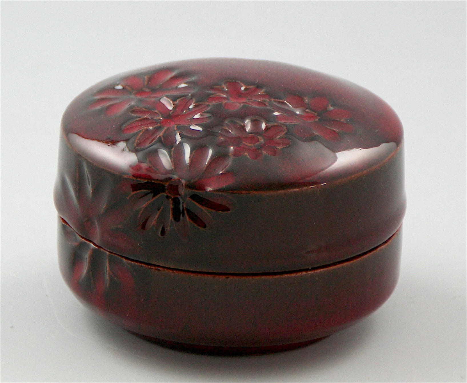 Kamakura-Red "Marguerite" Box