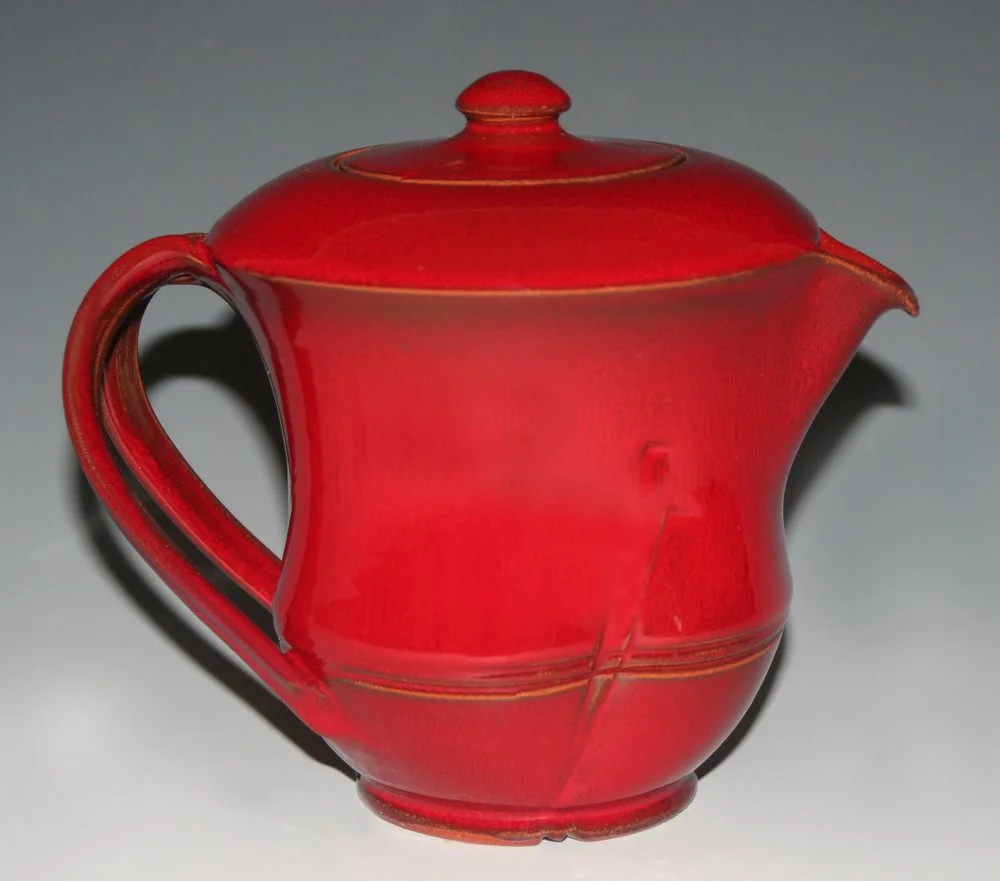 KamakuraRedTeaPot.jpg