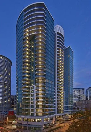 escala-building-574x430.jpg