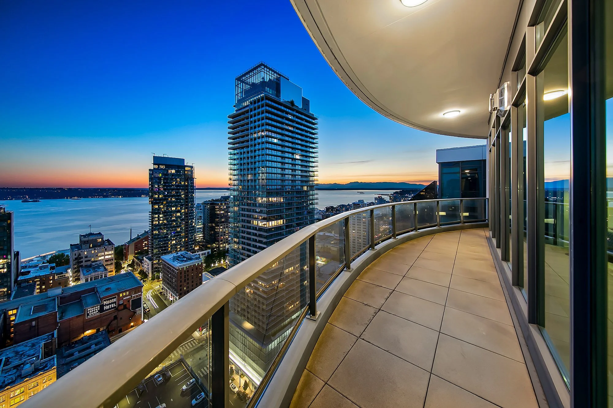 Escala Penthouse #202 - Twilight (21).jpg