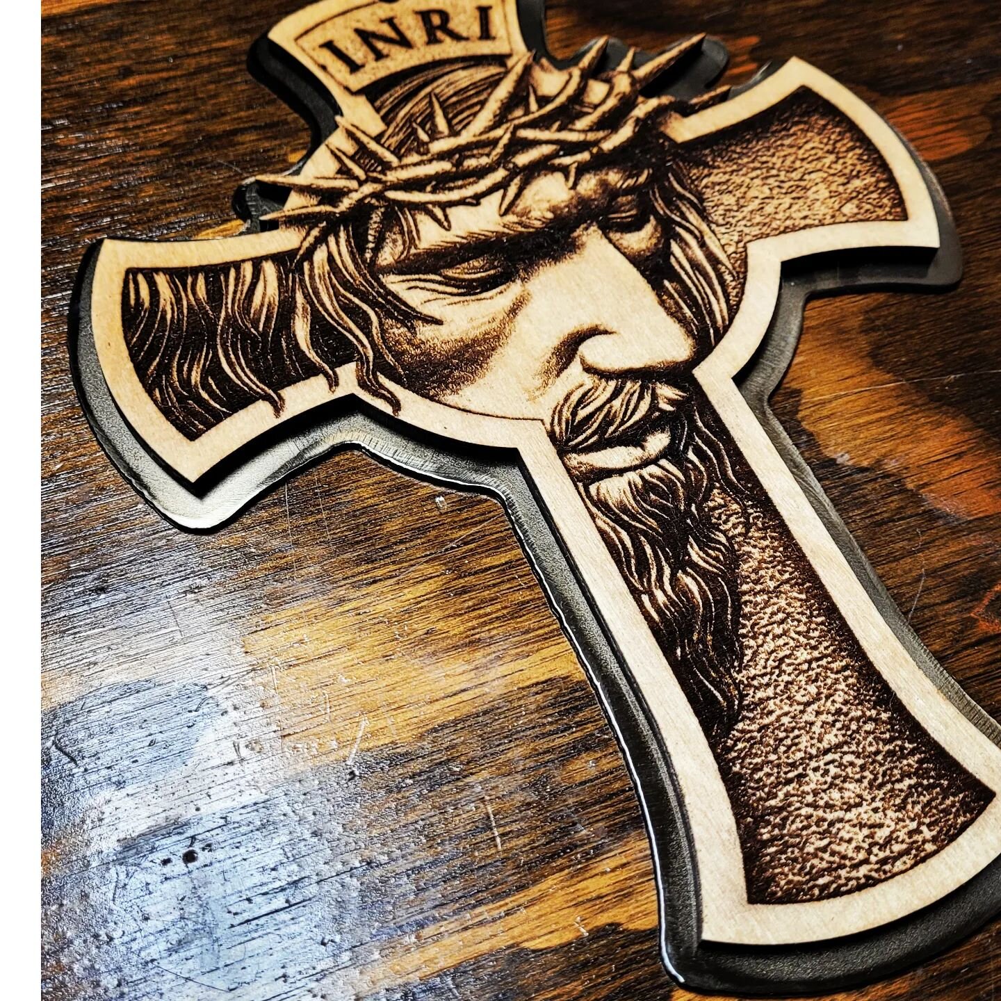 Some of our laser cut and engraved wooden and steel crosses @flashpointsteel 

#laserengraving
#lasercutting #powdercoating #graphicdesign #metalwork #metalart #cross #jesus #religious #cnclaser