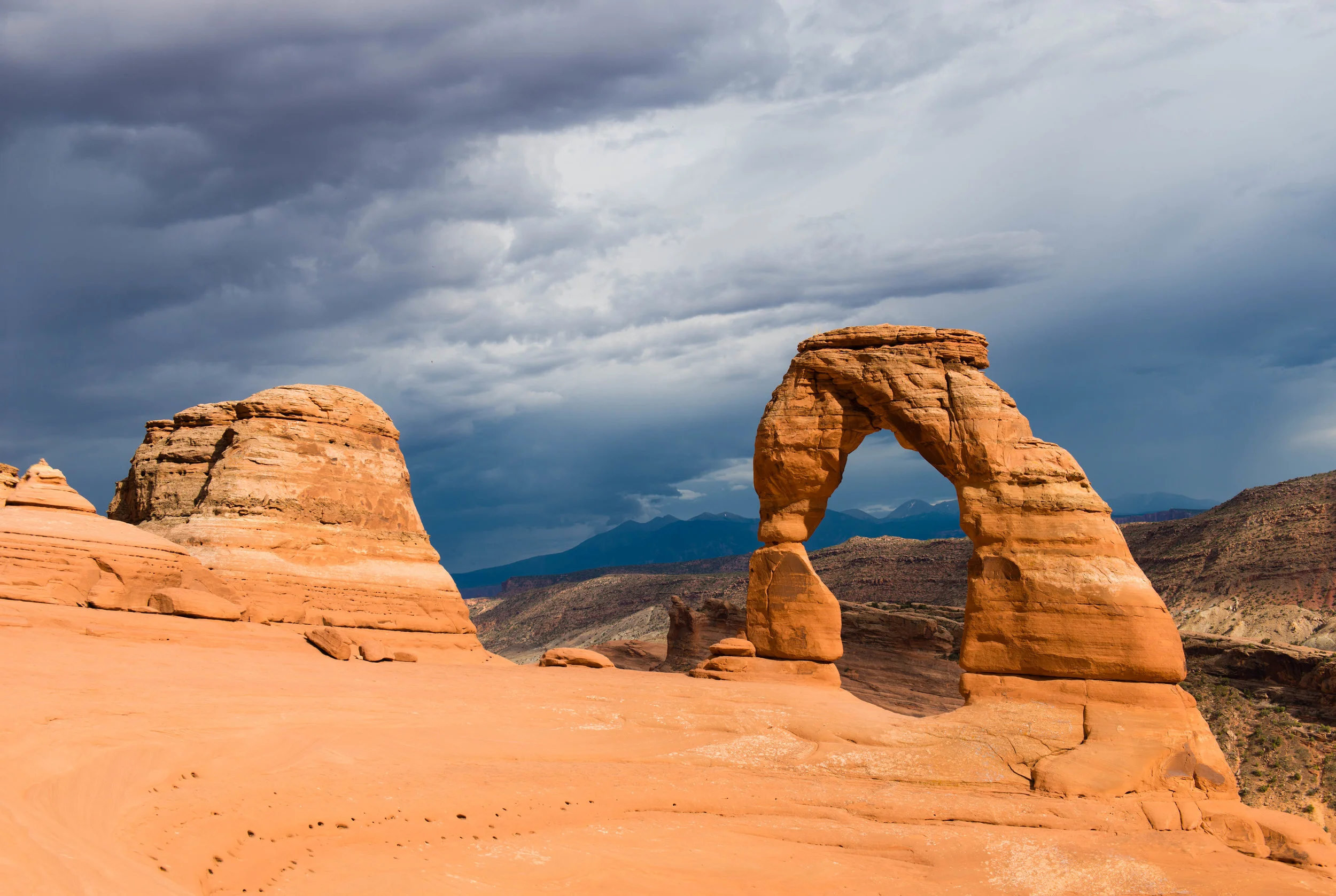 This is my picture of Delicate Arch. There are many like it, but this one is mine.