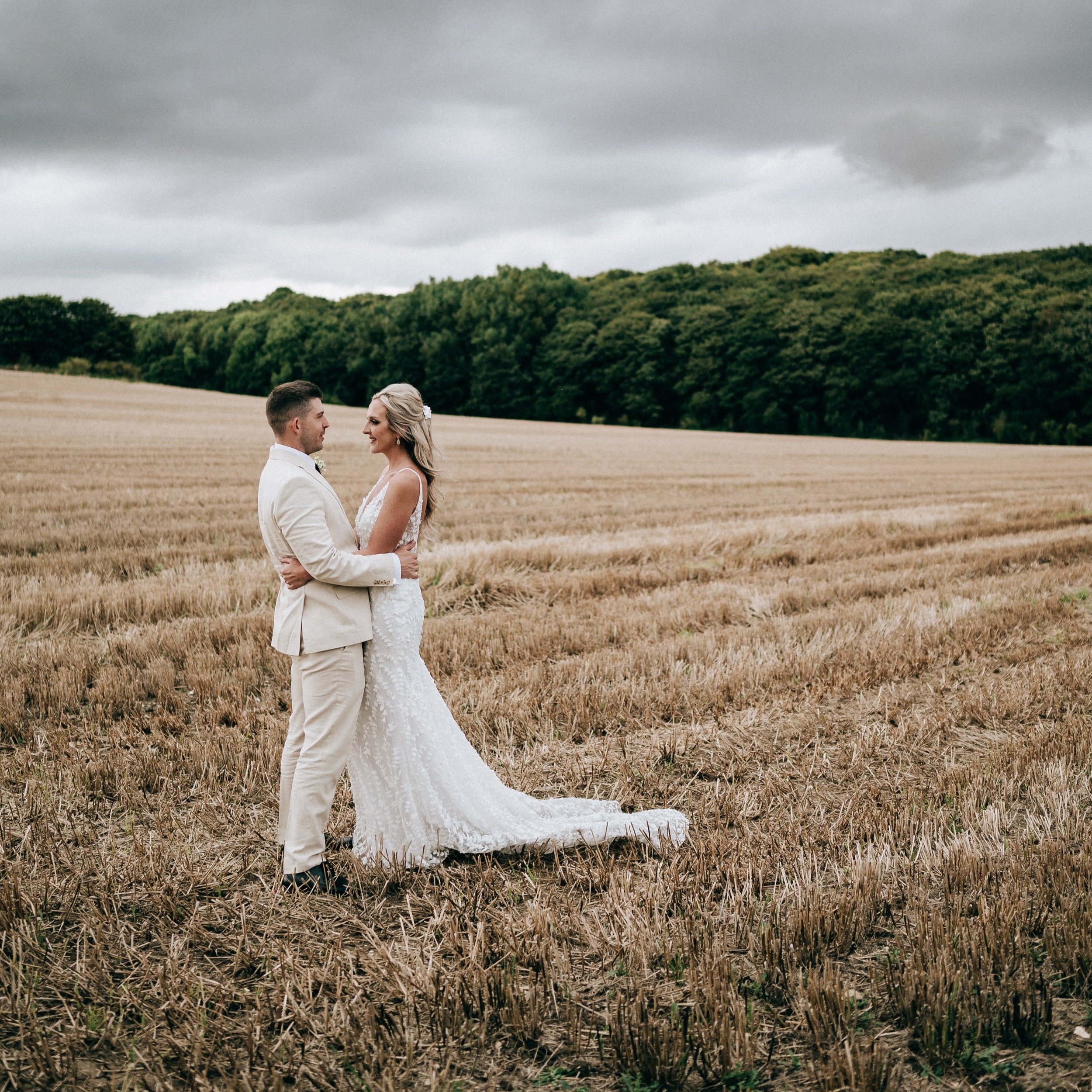 Yorkshire wedding photographer Field