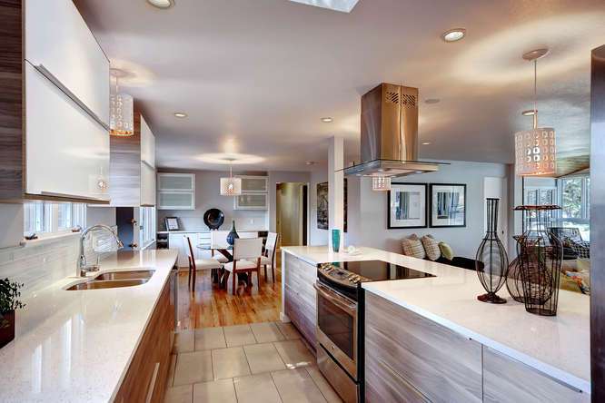 RealEstateMarketingthatSellswithLiveUrbanMarketingDirectorStacieStaubTheHomeStagingShowPodcastSeason2Episode1212.jpg