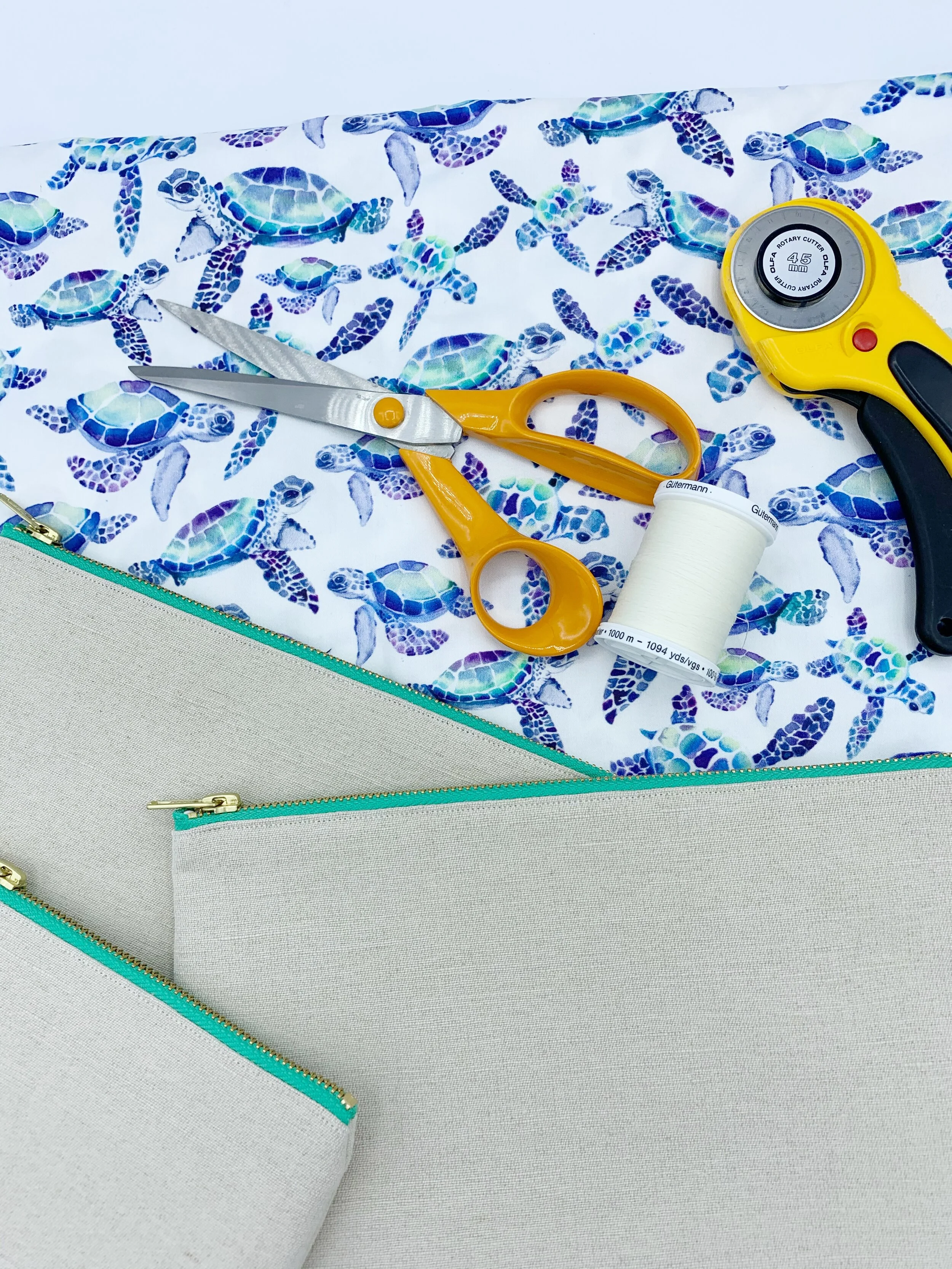 Turtle Collection clutch bags and purse fabric scissors rotary blade cotton thread