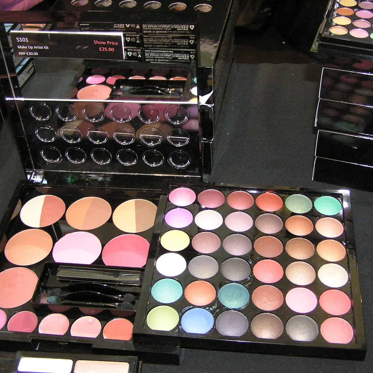 makeup.jpg