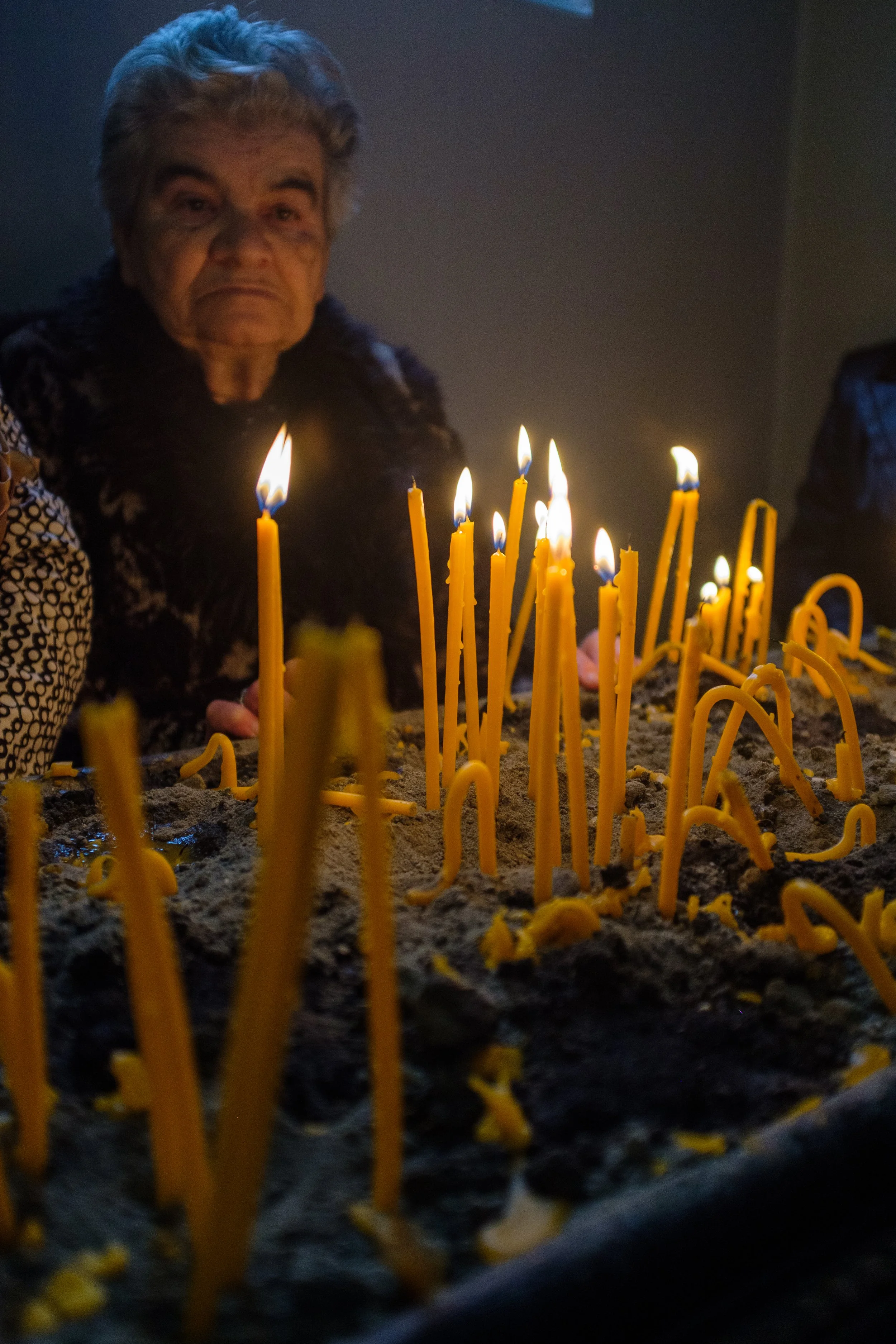  Holy Week in Armenia. From Palm Sunday to Easter, I traveled the country photographing the Armenian faith. Armenia, Gyumri, April 13, 2025.La Semaine Sainte en Armenie. Des Rameaux a Paques, j'ai parcouru le pays en photographiant la foi armenienne.