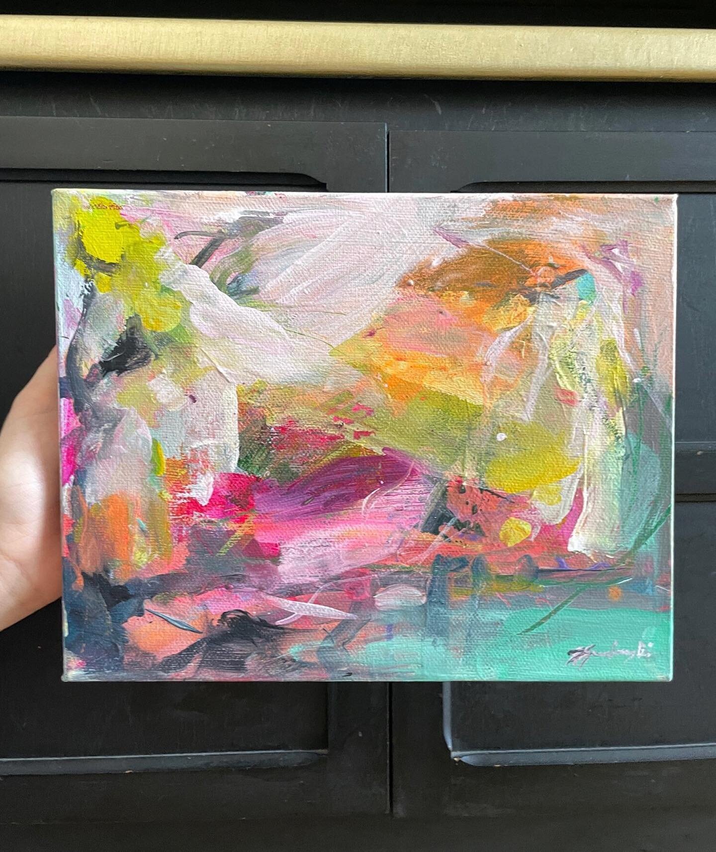 A mini abstract landscape called 'Pink Valley'; small enough to perch on a shelf or in a display cabinet but colourful and powerful enough to change the whole feel and mood of your space 💥🎉🌸
Size: 25 x 20 x 3.7 cm, &pound;60
.
#abstractlandscapes 