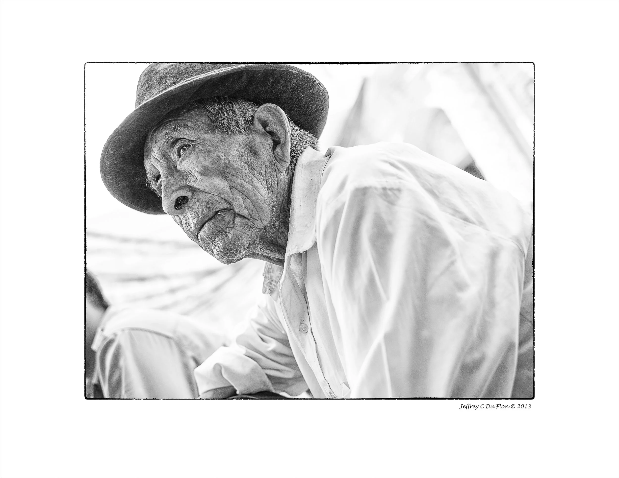 Old man La Merced horizontal let © stroke.jpg