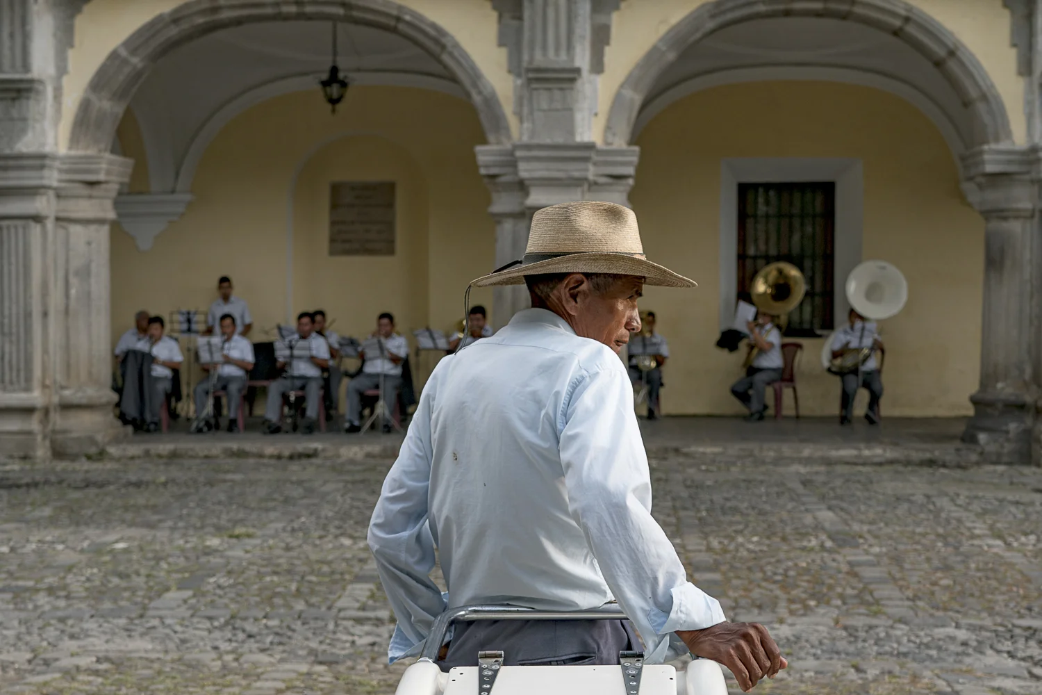 Helados y Banda DSC1972 17x22.jpg