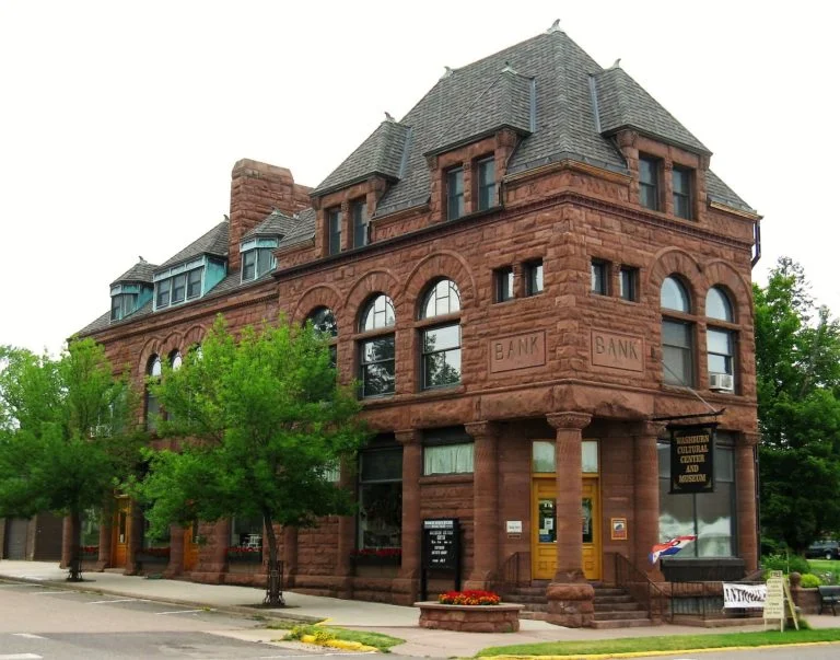 Washburn Cultural Center Wisconsin Art Galleries Antiques Gifts