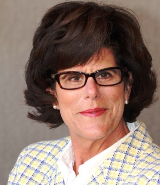 MEREDITH BRENALVIREZ : As a member of the CMC community, Kravis Leadership Institute board Meredith made an enormous contribution to the people around her.