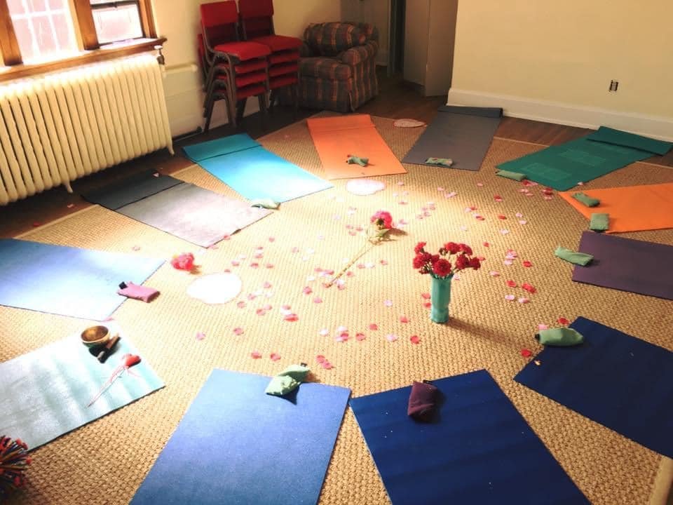 ayfk kids yoga - calss set up for valentines day at preschool .jpeg