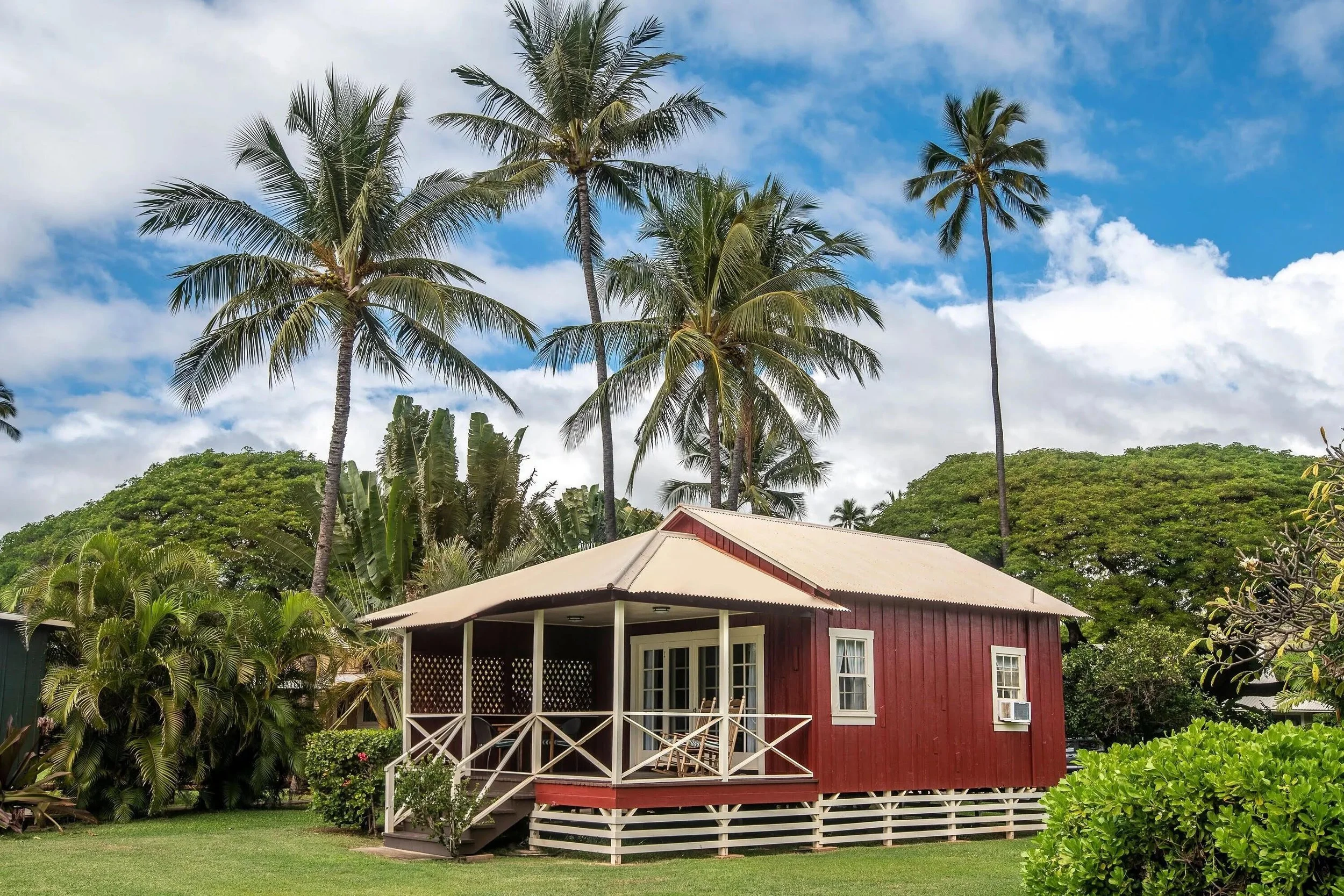 waimea canyon lodging shot 1.jpeg