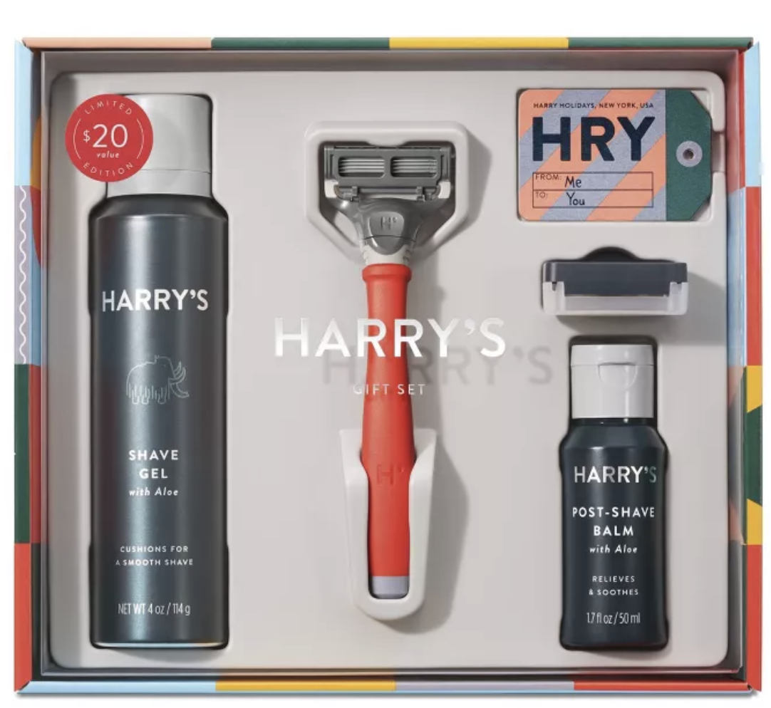 Harry’s Holiday Gift Set with Limited Edition Fireside Red Truman Handle