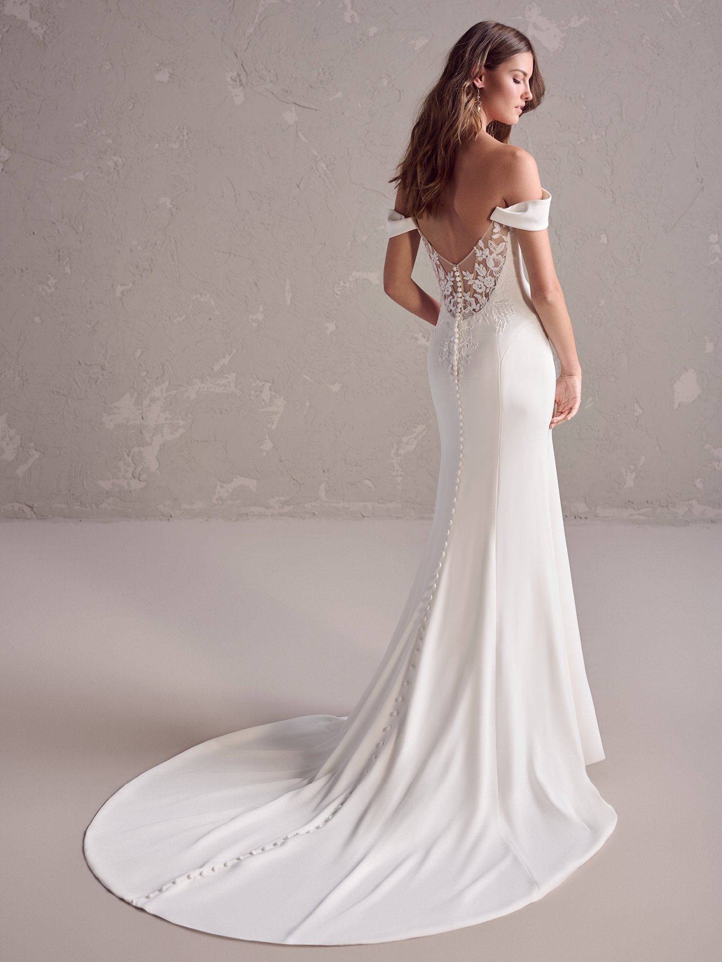 Rebecca-Ingram-Colby-Fit-and-Flare-Wedding-Dress-24RS174A01-Alt53-IV.jpg