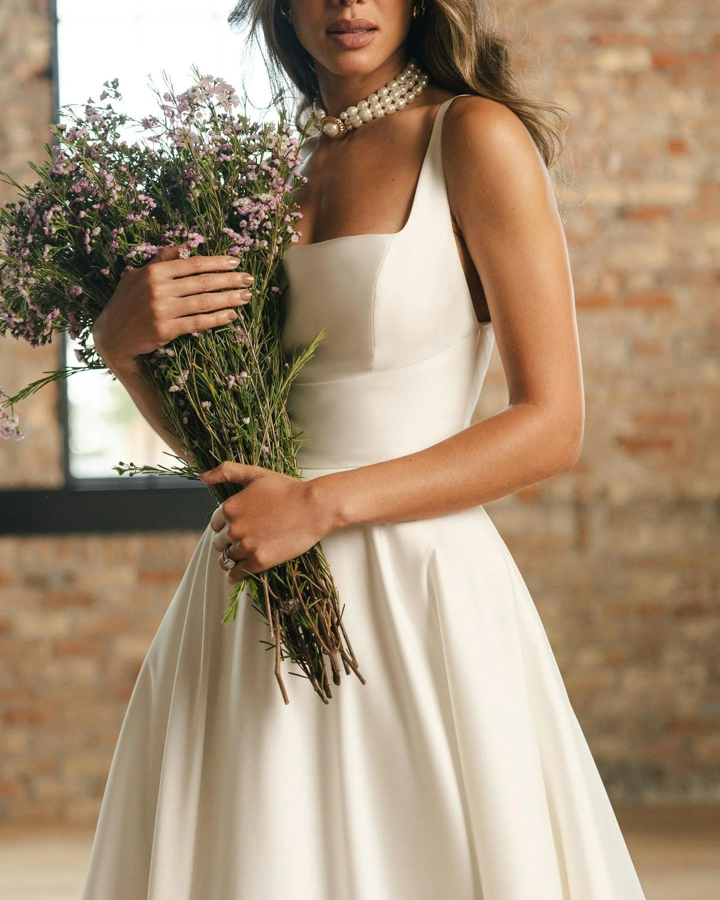 G A L I N A  by Maggie Sottero!!! 🤍🤍🤍
...
In store in Ivory Size 12
...
Available to order in Ivory only in sizes 0 to 28. Also available with long sleeves.
...
Book your appointment today to try our new bridal collection (506) 583-0155 / Contacte