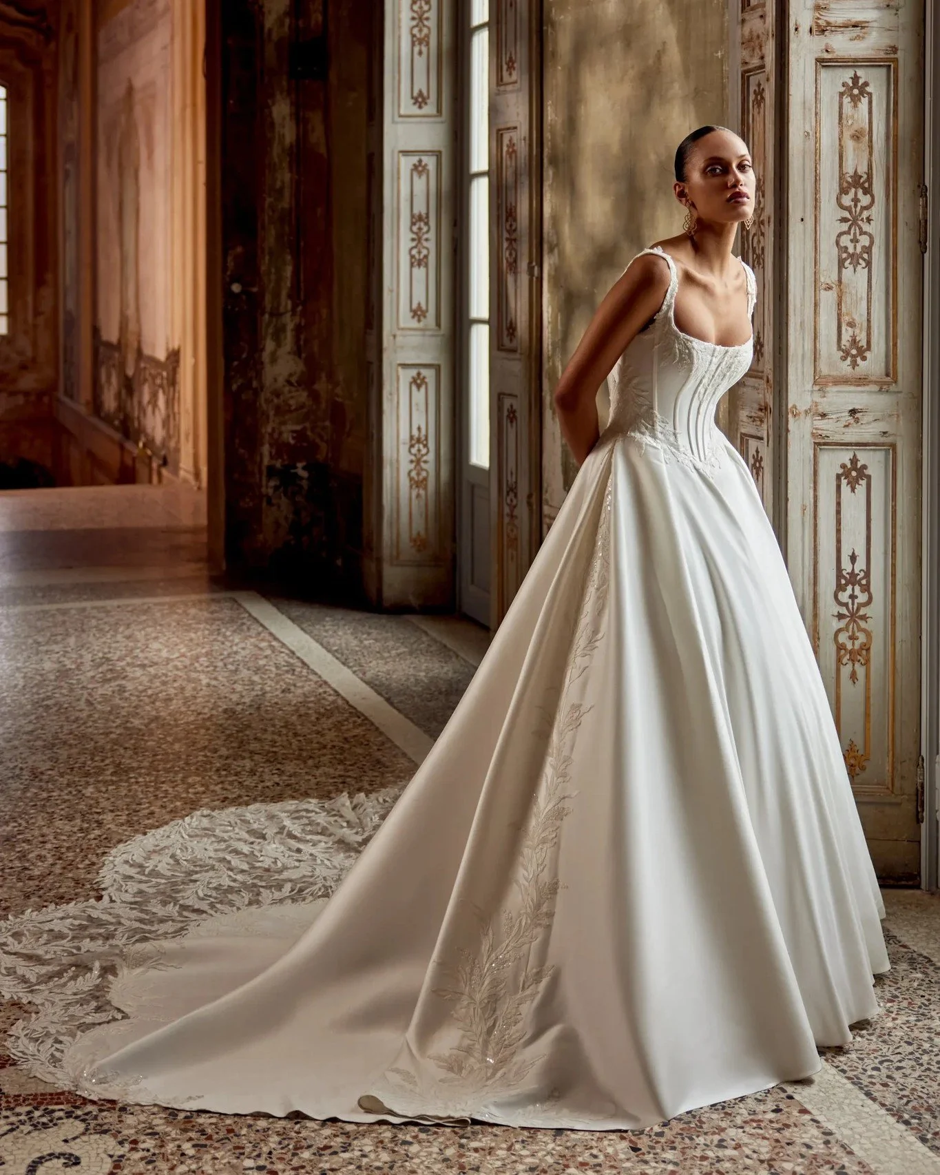 NEW NEW NEW 

This best-selling new arrival from Justin Alexander, Keegan, as entered the chat!!! 😍😍😍