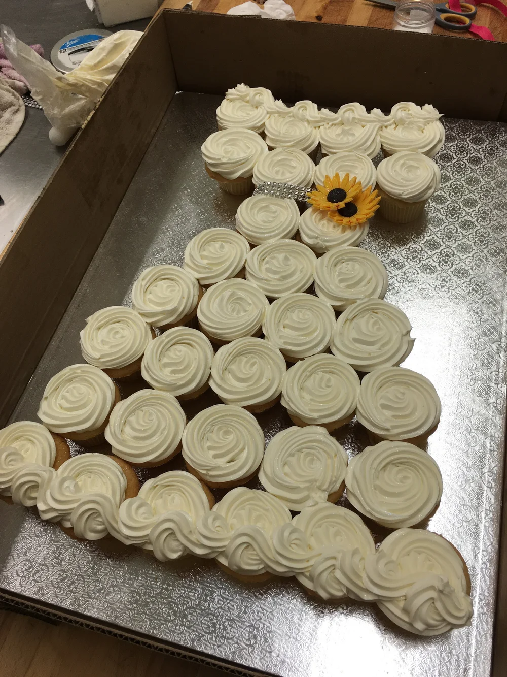 princess polly baby blue dress Wedding Gown Cupcake Cake – Tiffany's Bakery