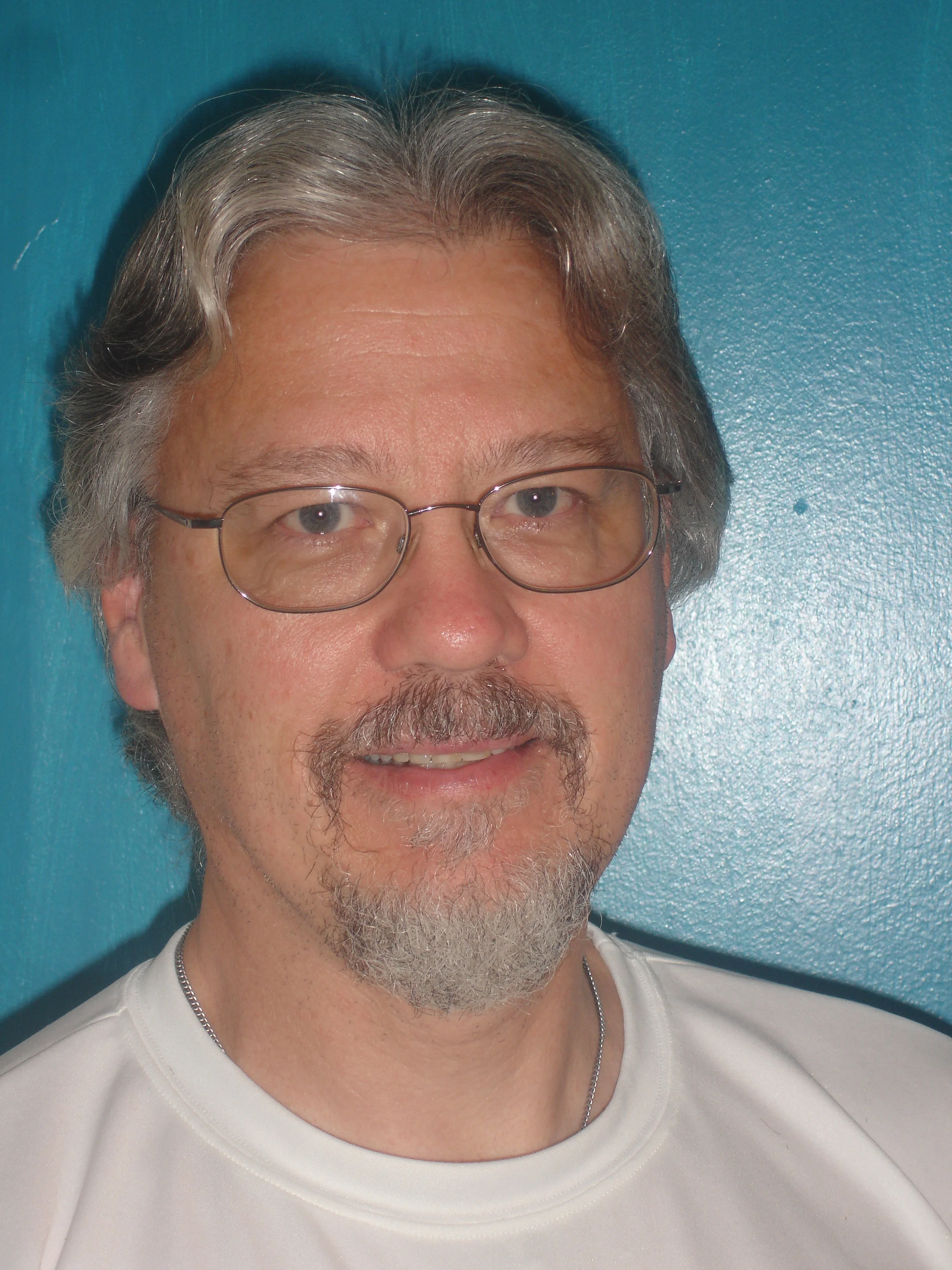 David Metcalf - Artistic Director (Cokato, MN) Dave Metcalf is a retired teacher of English, Speech and Theater who worked at Howard Lake-Waverly-Winsted H.S. for nearly 40 years. He has directed over 150 productions for high school and community theater in various area communities. In the past three years he has directed "Les Miserables" and "Fiddler on the Roof" for Dassel-Cokato Community Theater. He has also led FungusAmongus Players to two consecutive performances at the AACT National Festival, directing "The Romancers" (2015) and "The Voice of the Prairie" (2017), which both ranked among the top 12 community theater productions in America.