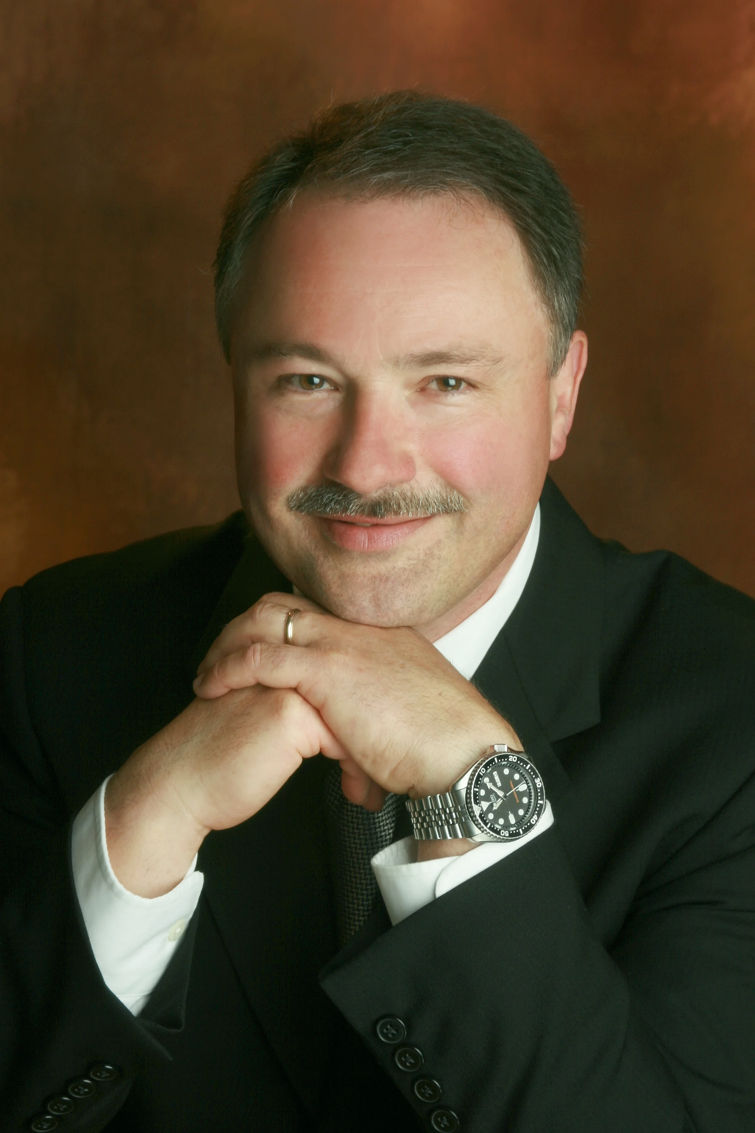 Les Martin Photo.jpg